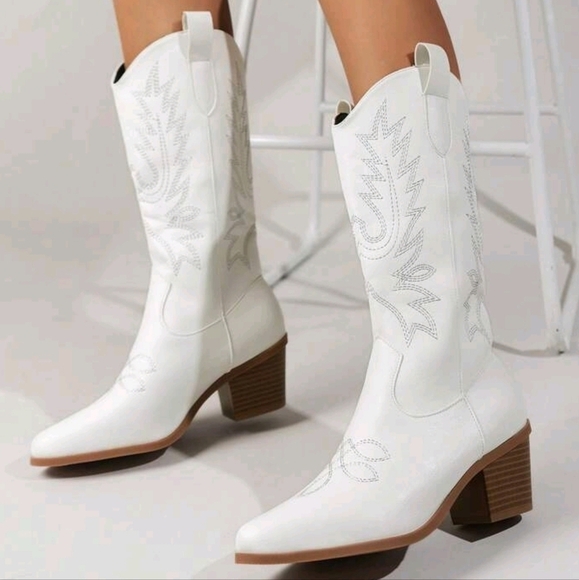 Women's Fashionable Western Boots Cowboy Boots For Outdoor Activities - Picture 2 of 5